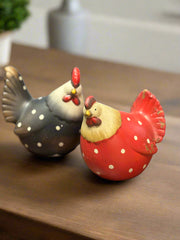 Terracotta Spring Rooster Set - Resin Farmhouse Décor for Rustic Home & Garden - Charming Rooster Figurines