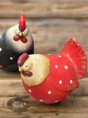 Terracotta Spring Rooster Set - Resin Farmhouse Décor for Rustic Home & Garden - Charming Rooster Figurines