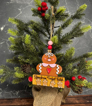 Grandma's Perfect Batch Ornament  4 Mini Gingerbread  
