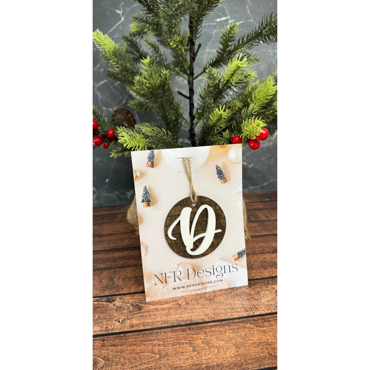 Shiplap Initial Christmas Ornament - Cursive Font Christmas Ornament D - Cursive White letter/Dark backing 