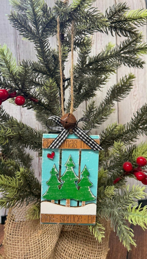 Farmhouse Christmas Pallet Ornaments    