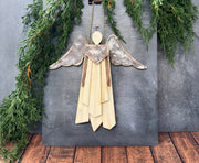 Wainscot Angel Hanger    