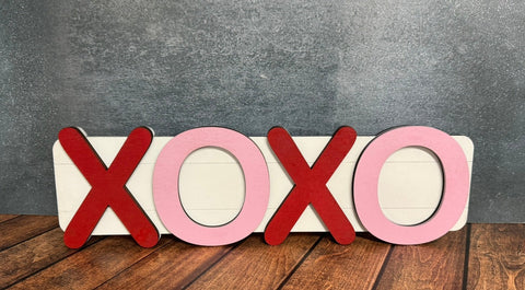 XOXO Valentine Sign Valentine Shelf Sitter   