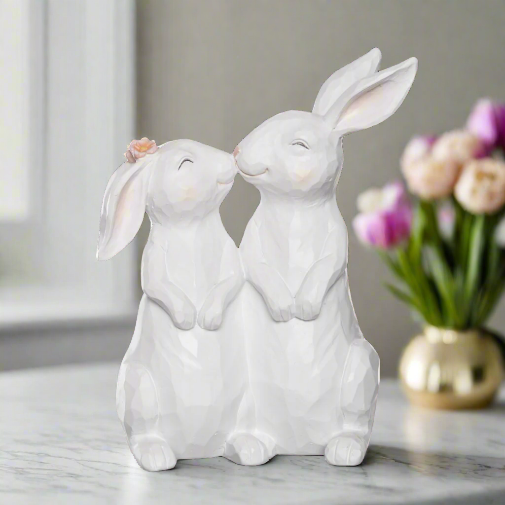 Kissing Bunny Couple Figurine | Cute Resin Wedding & Housewarming Gift for Couples | Adorable Home Decor Gifts