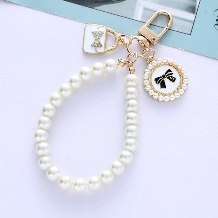 Pearl Bow Heart Seashell Keychain, Chic Bag Charm for Everyday Style, Adorable Gift for Her, Summer Beach Vibes Essential Keychains PURSE