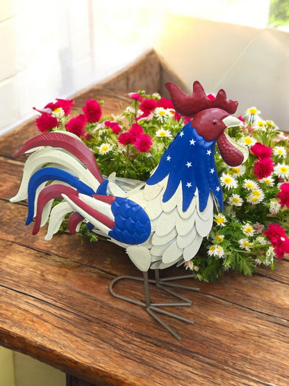 American Rooster Metal Outdoor Decor - Rustic Garden Art for Farmhouse Style, Perfect Gift for Chicken Lovers & Homeowners - Nifty Decor & More
