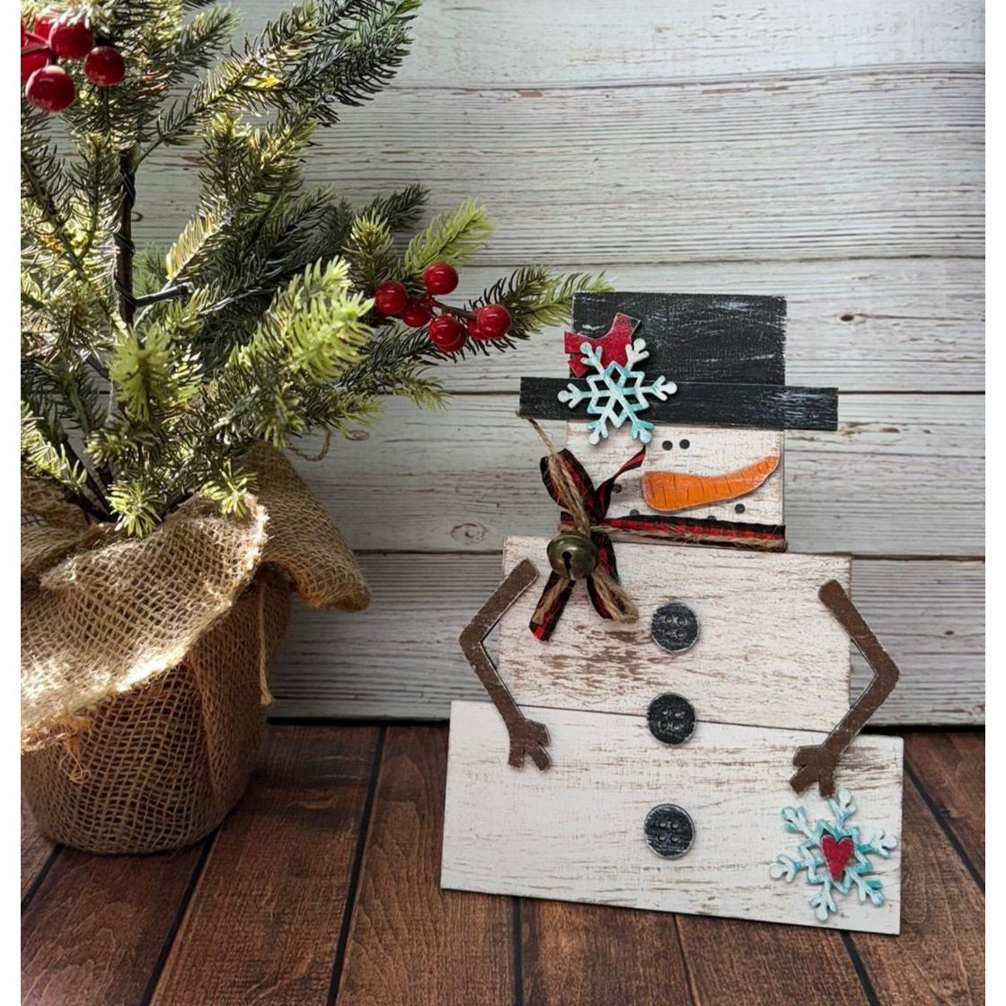Block Snowman - Nifty Decor & More