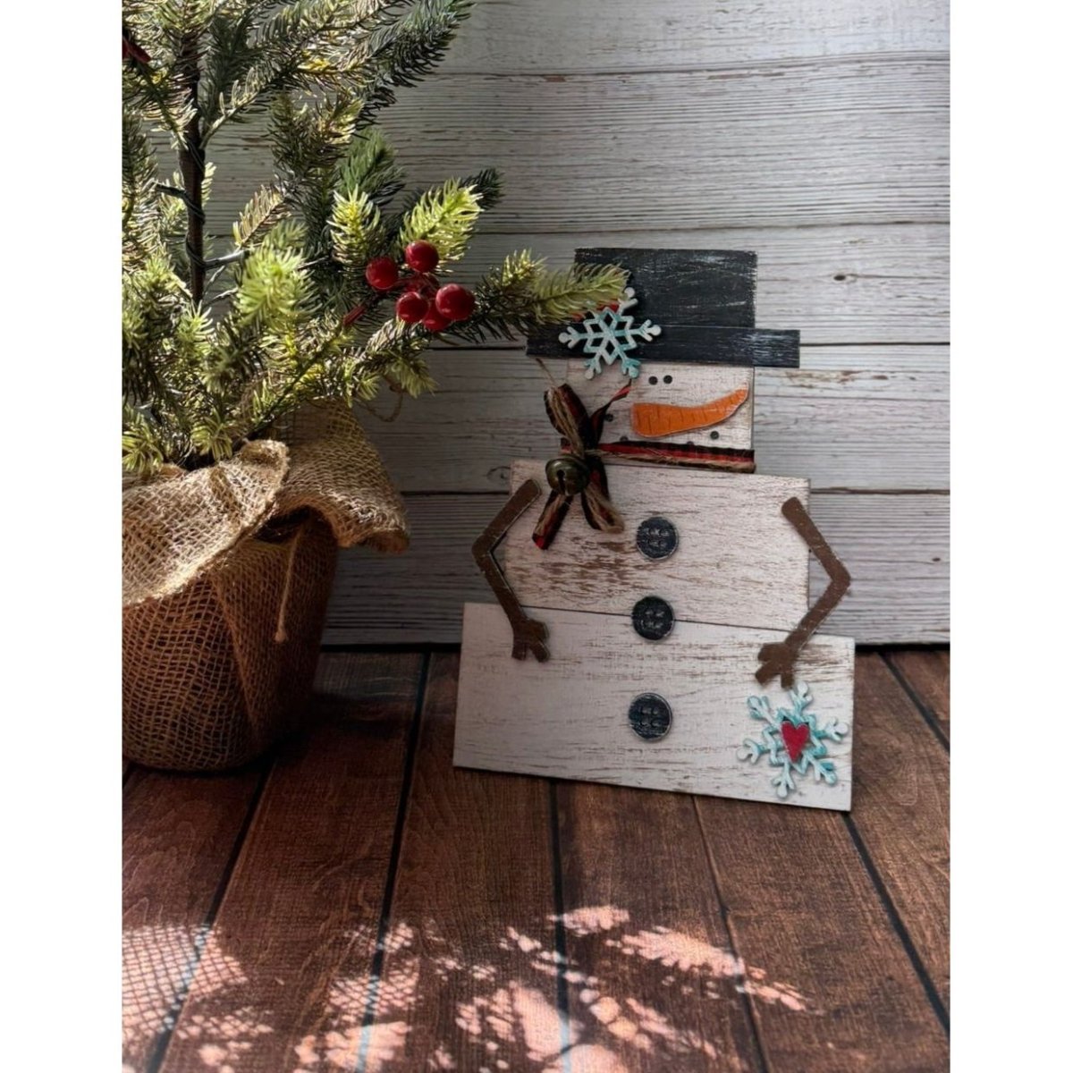 Block Snowman - Nifty Decor & More