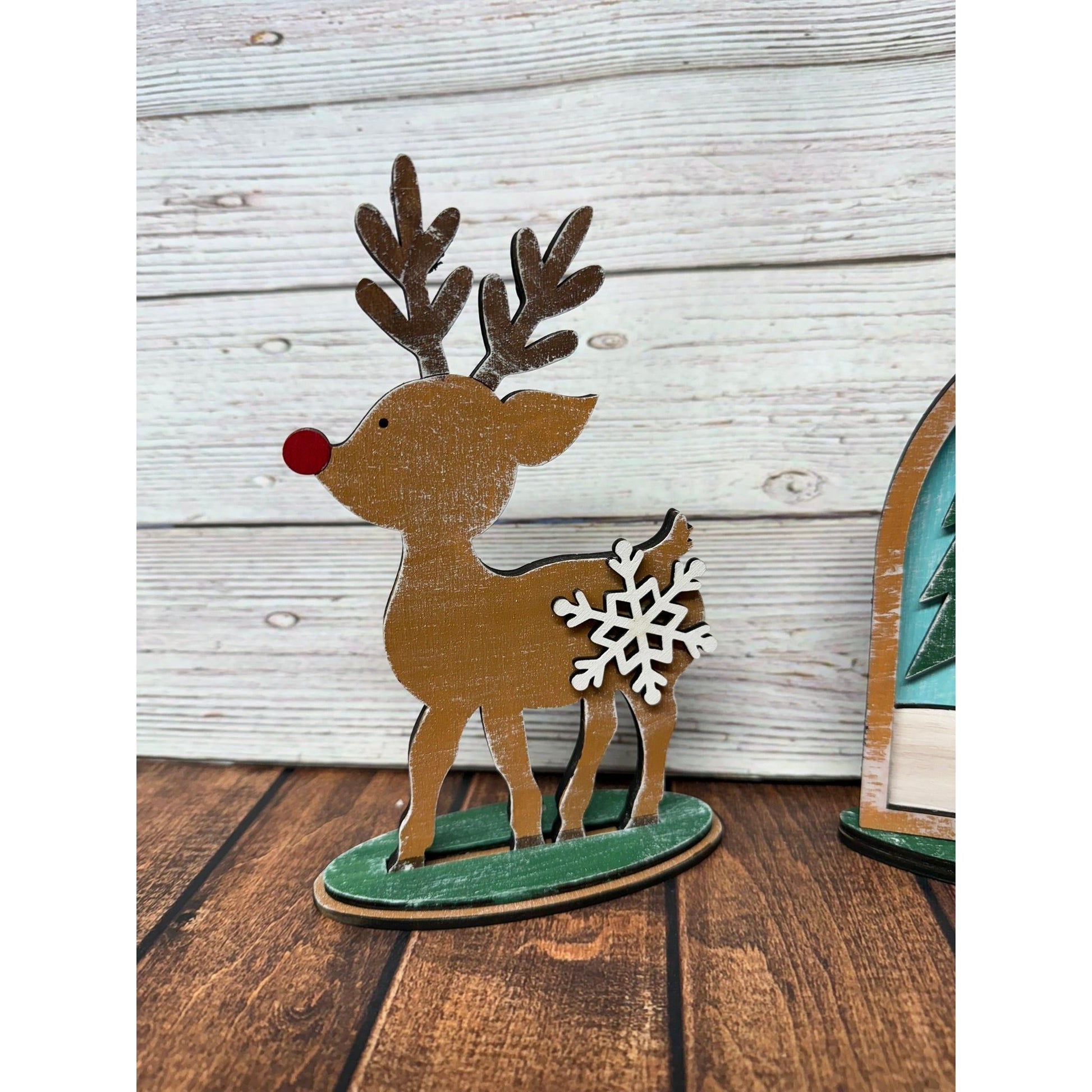 Christmas Eve Décor - 4 PC Set - Nifty Decor & More