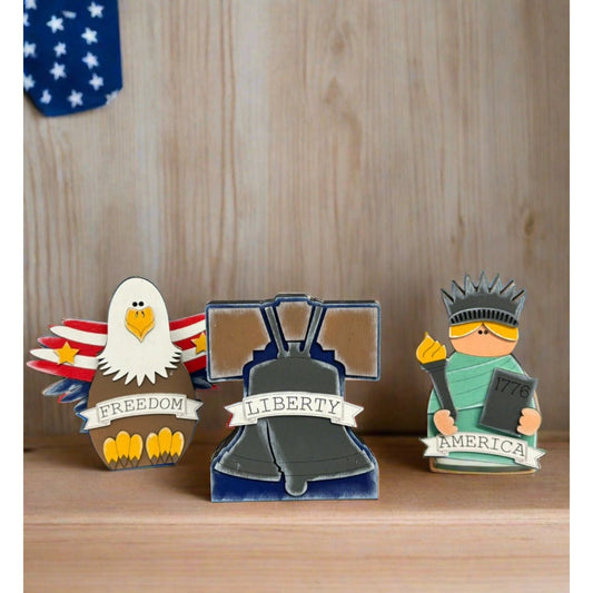 Chunky America Shelf Sitter Patriotic Shelf Sitter