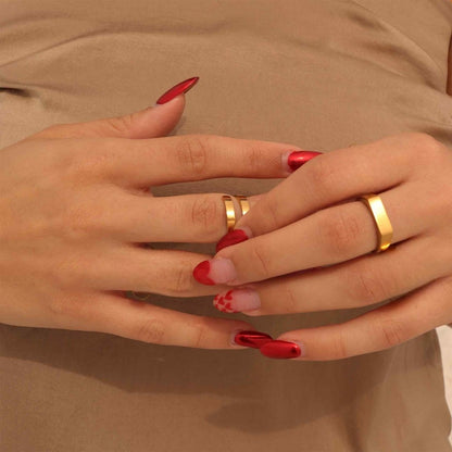 Custom Engraved 18k Gold Signet Ring - Personalized Rectangle Signet Ring for Men & Women - Nifty Decor & More