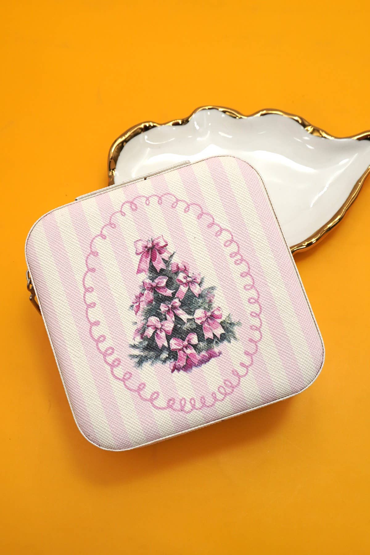 Festive Holiday Jewelry Storage Box BOW TREE OFF WHITE