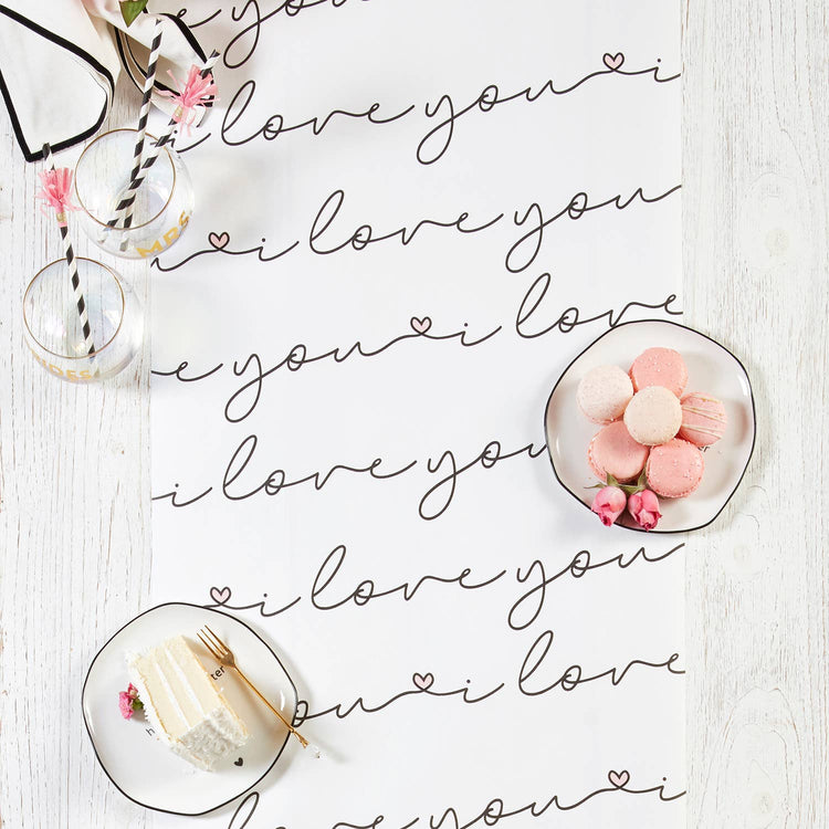 I Love You Paper Table Runner Supplies