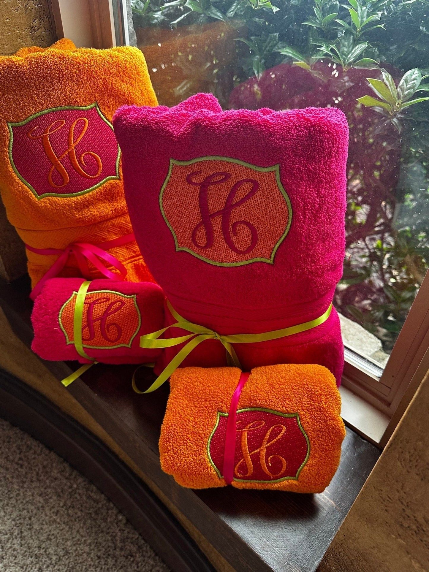 Embroidered Orange and Pink Bath Towel Set - Nifty Decor & More