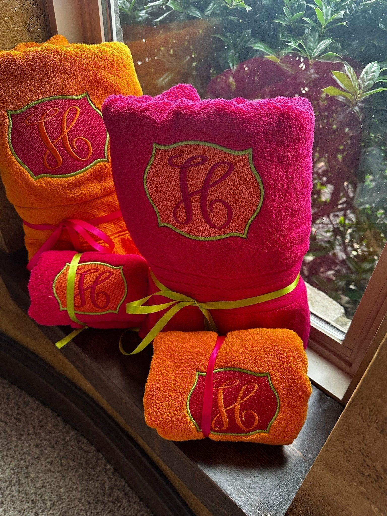 Embroidered Orange and Pink Bath Towel Set - Nifty Decor & More