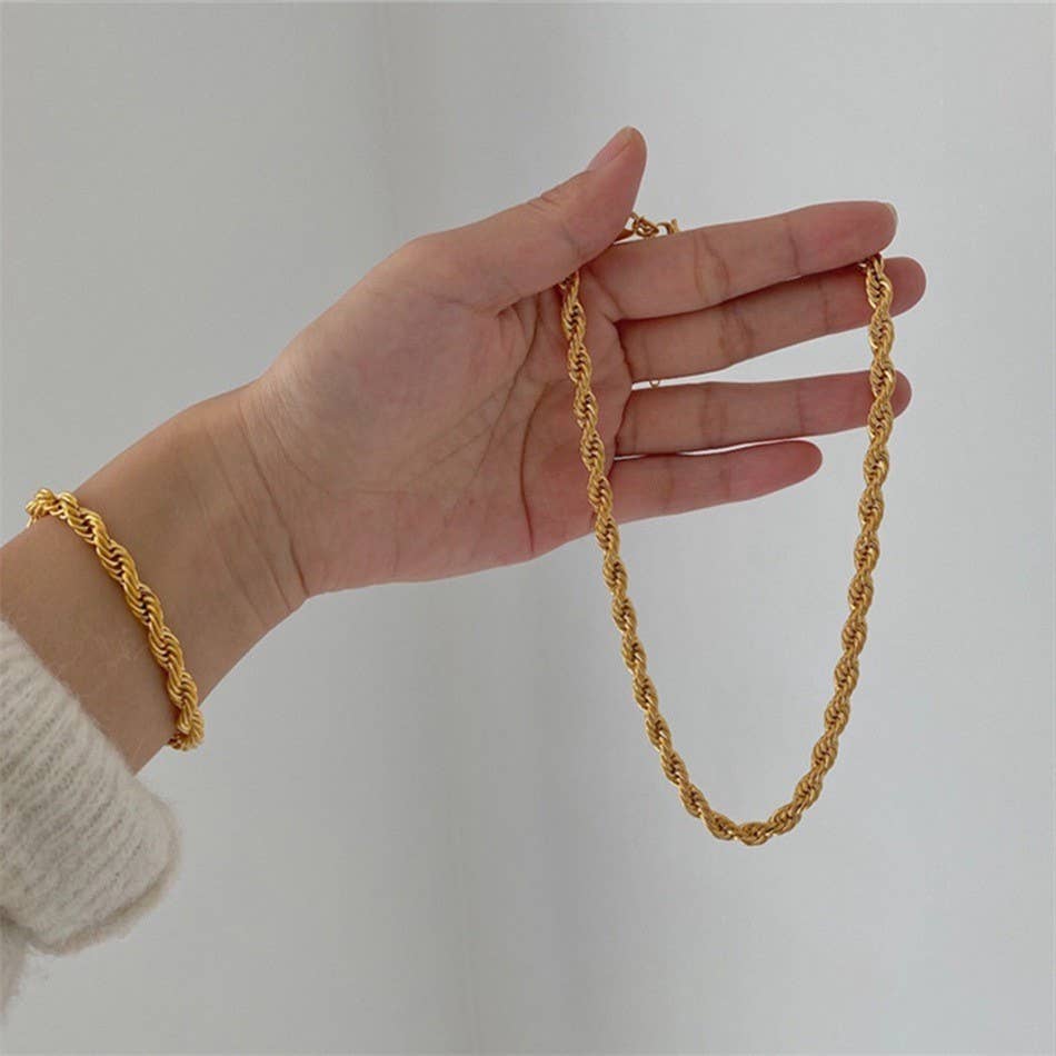Waterproof Stainless Steel Bracelet, Tarnish-Resistant Stylish Wristwear, Casual & Formal Use, Gift for Loved Ones Bracelet Chain