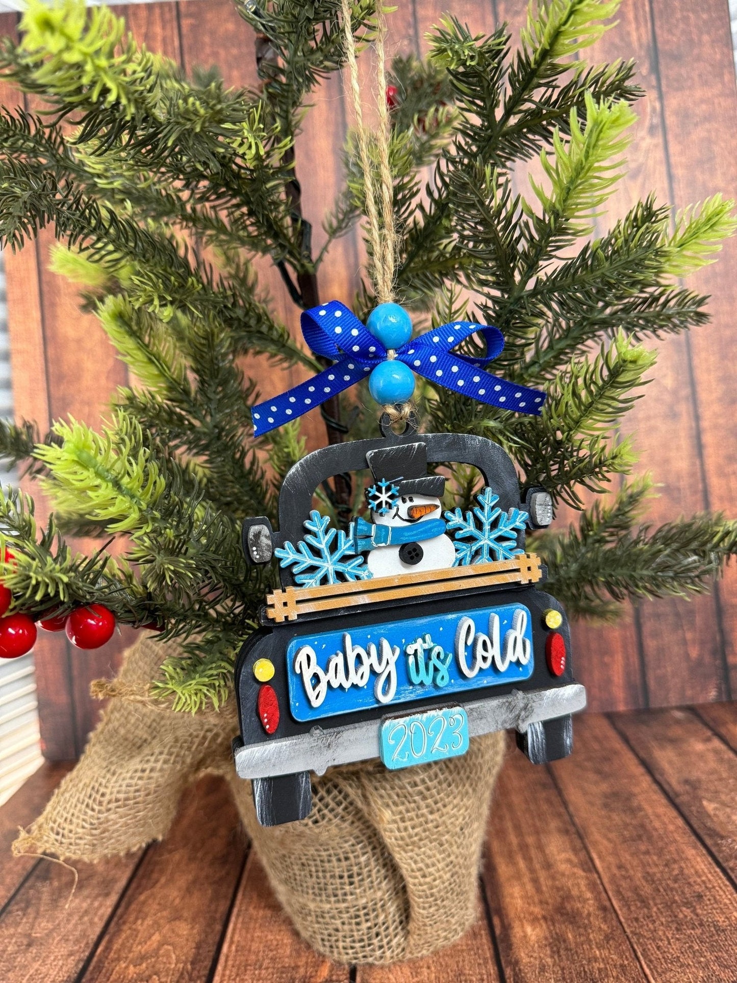 Farmhouse Christmas Truck Ornaments - Nifty Decor & More