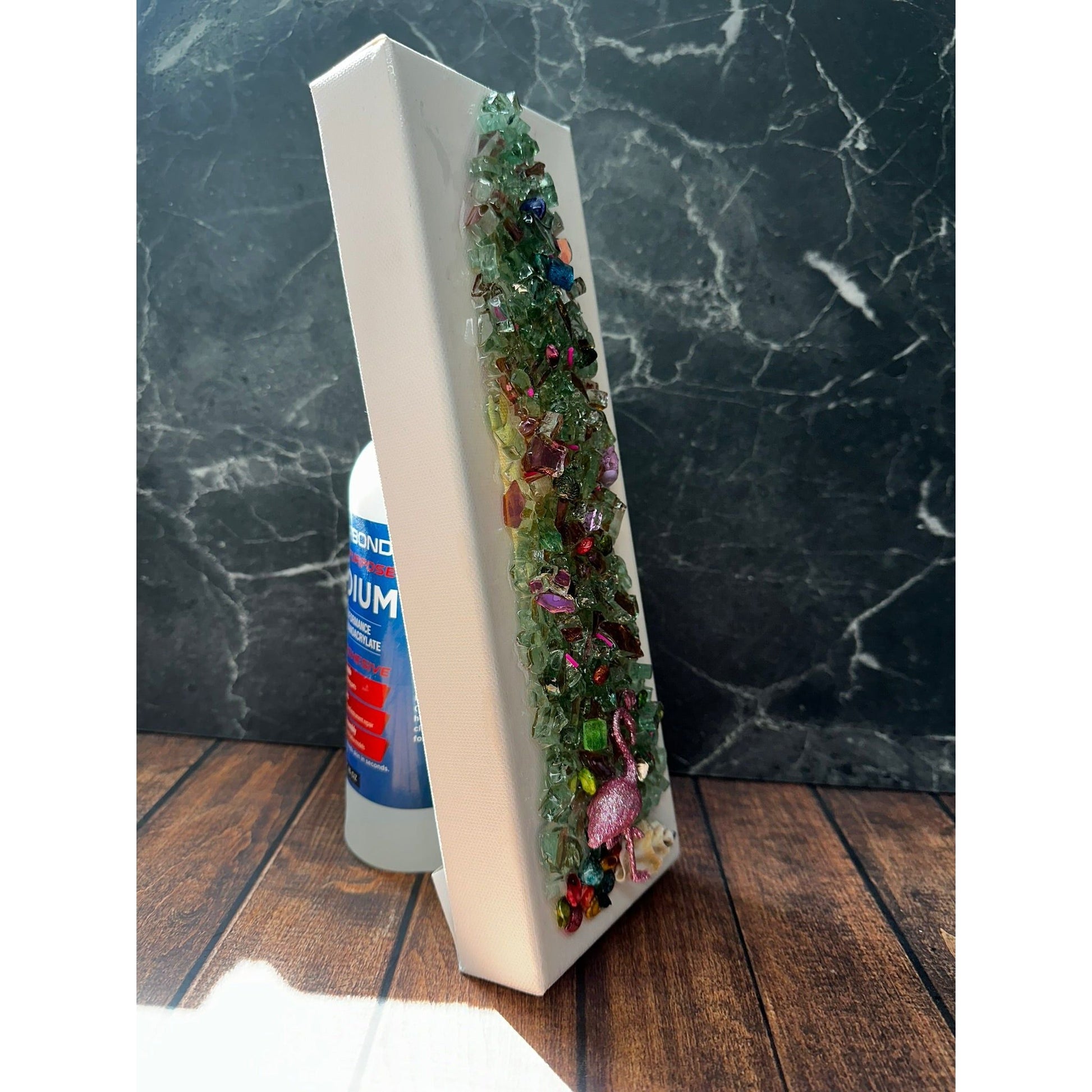Flamingo Christmas Tree Resin Frame - Nifty Decor & More