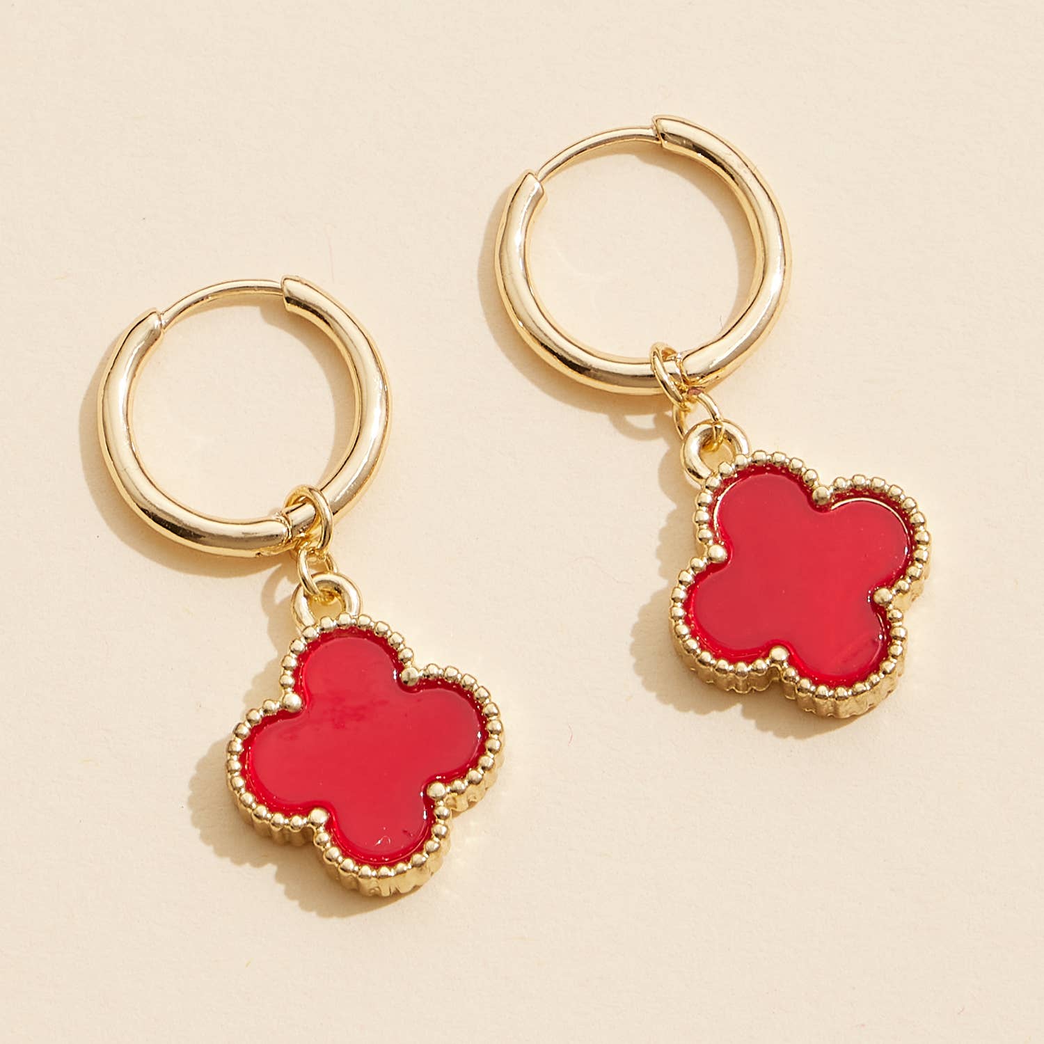 Flower Shape Shell Charm Hoop Earrings