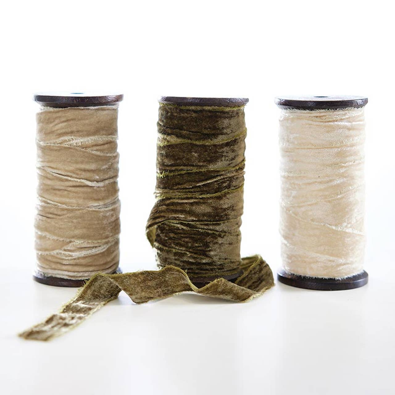 Frayed Velvet Spools - Moss Supplies