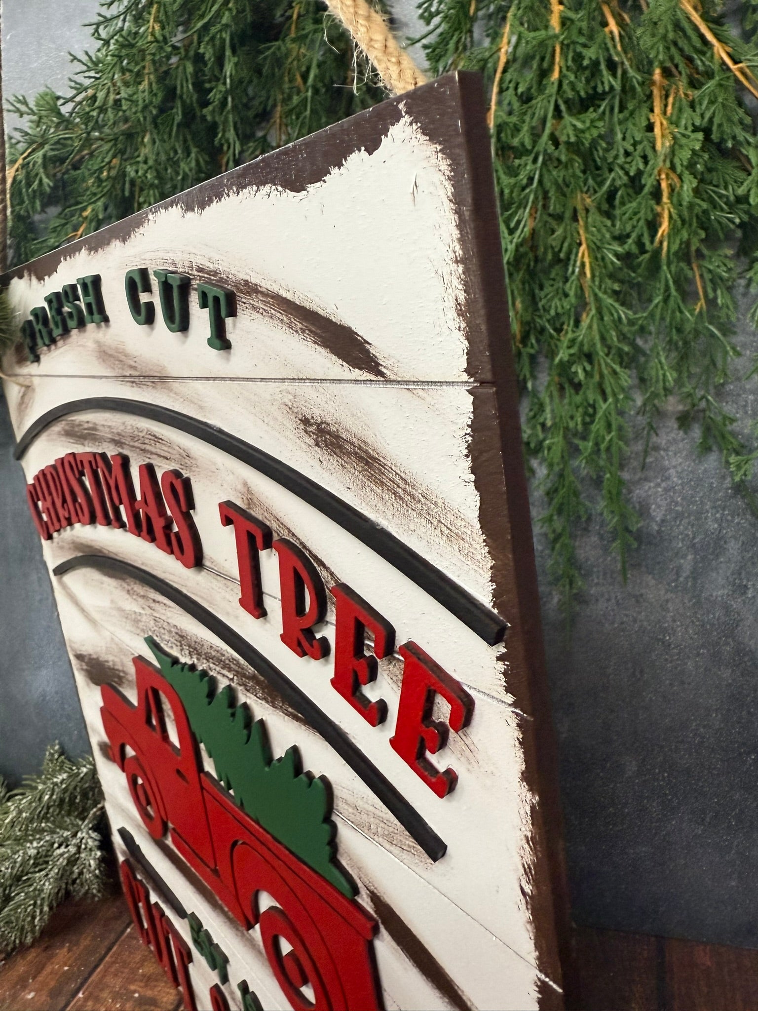 Fresh Cut Christmas Tree Truck - Nifty Decor & More