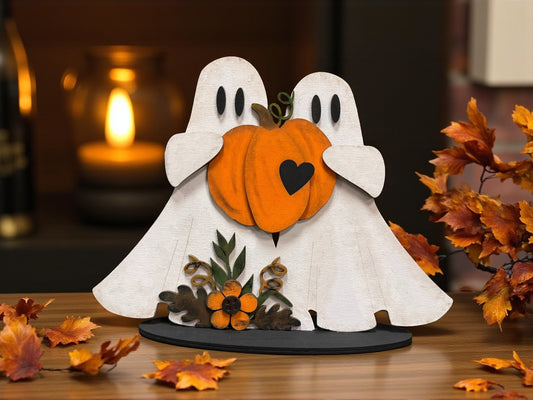 Ghost Couple Halloween Tabletop Decor with Pumpkin Heart Figurines & Knick Knacks