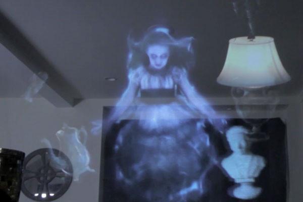 Ghostly Apparitions Decoration Collection