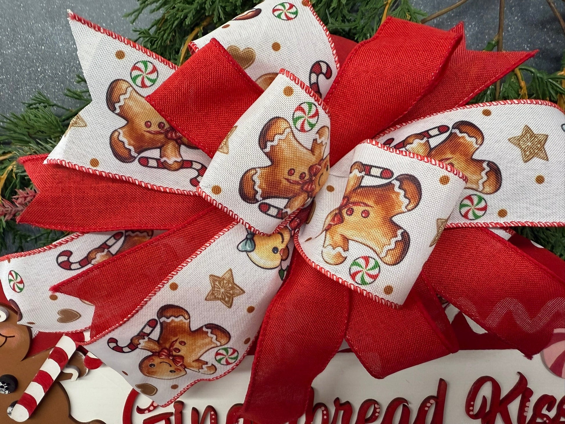 Gingerbread Kisses & Christmas Wishes
