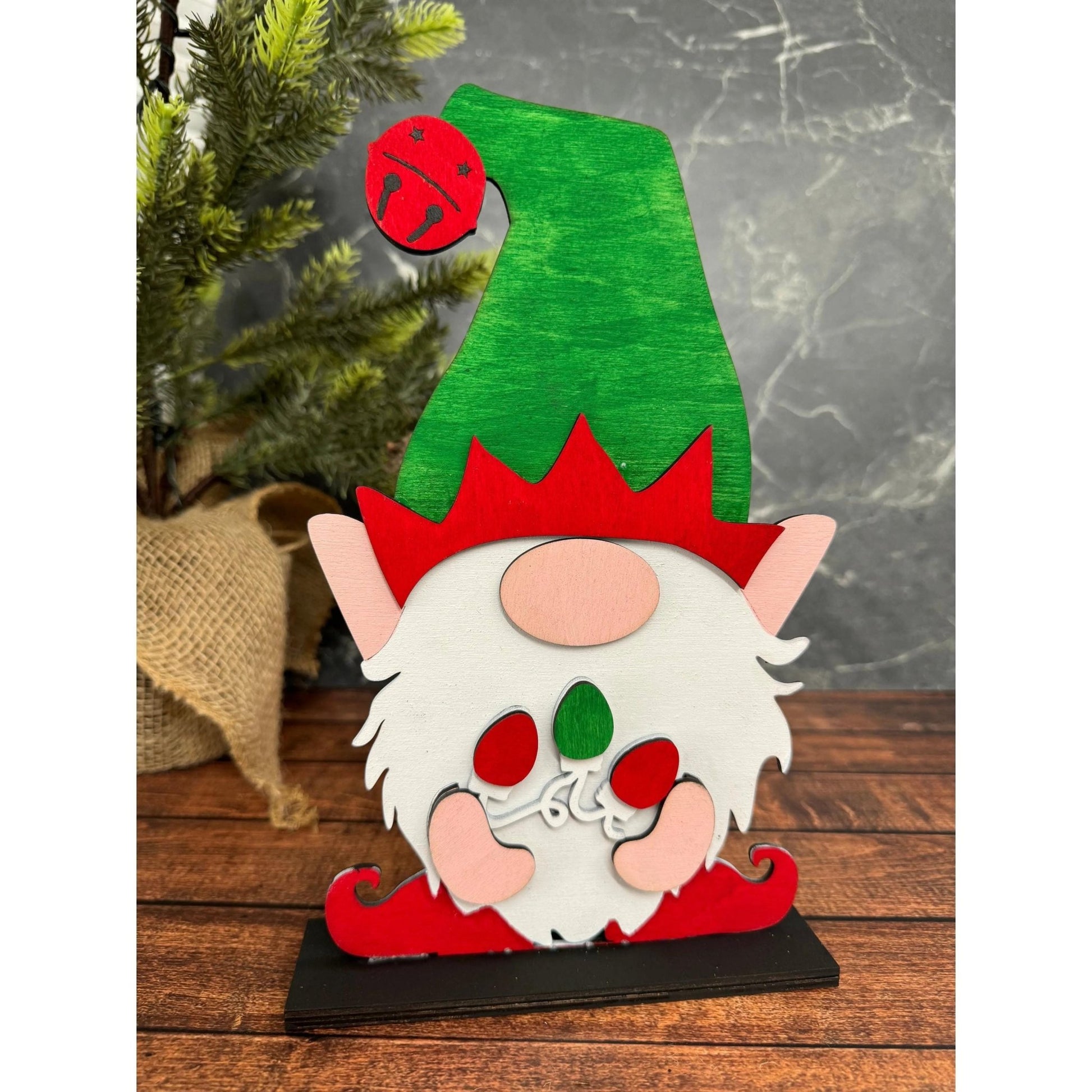 Gnome Christmas Countdown - Nifty Decor & More
