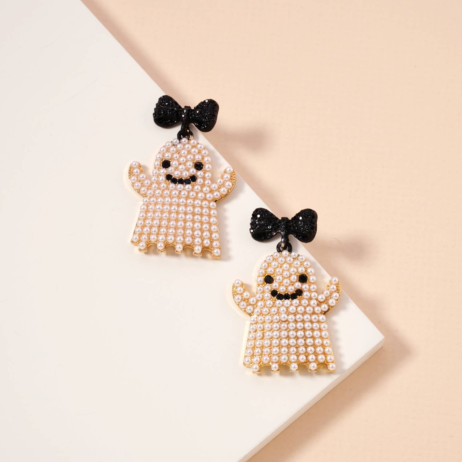 Ghost Dangling Earrings for Halloween - Ghost with Orange or Black Bow, Halloween Party Jewelry, Gothic Gift Halloween Earrings