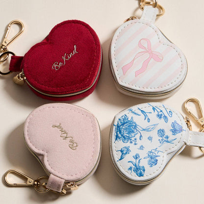 Heart-Shaped Jewelry Travel Case with Keychain – Pink Bow Stripe Design Jewelry Box