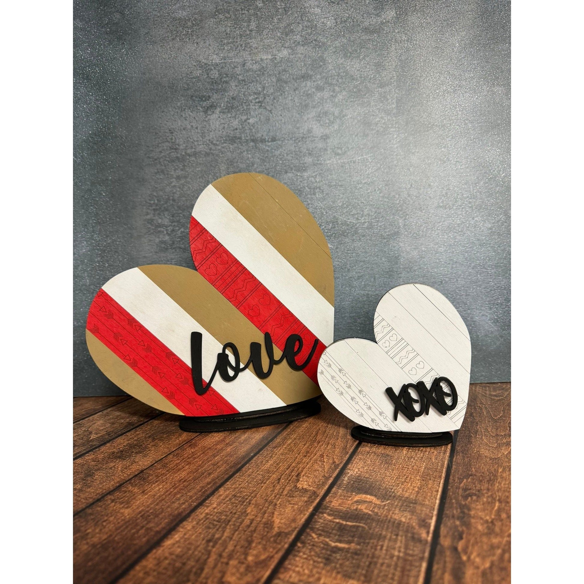 Hearts Shelf Sitter Valentine Shelf Sitter