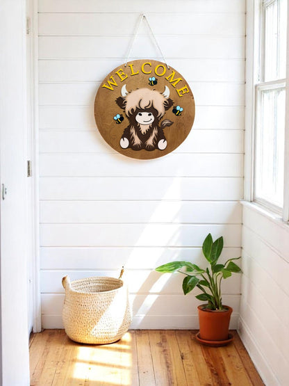 Highland cow welcome sign, charming springtime design with bumblebees, rustic farmhouse decor, ideal spring housewarming gift