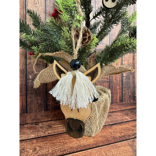 Horse Macrame Ornament - Nifty Decor & More