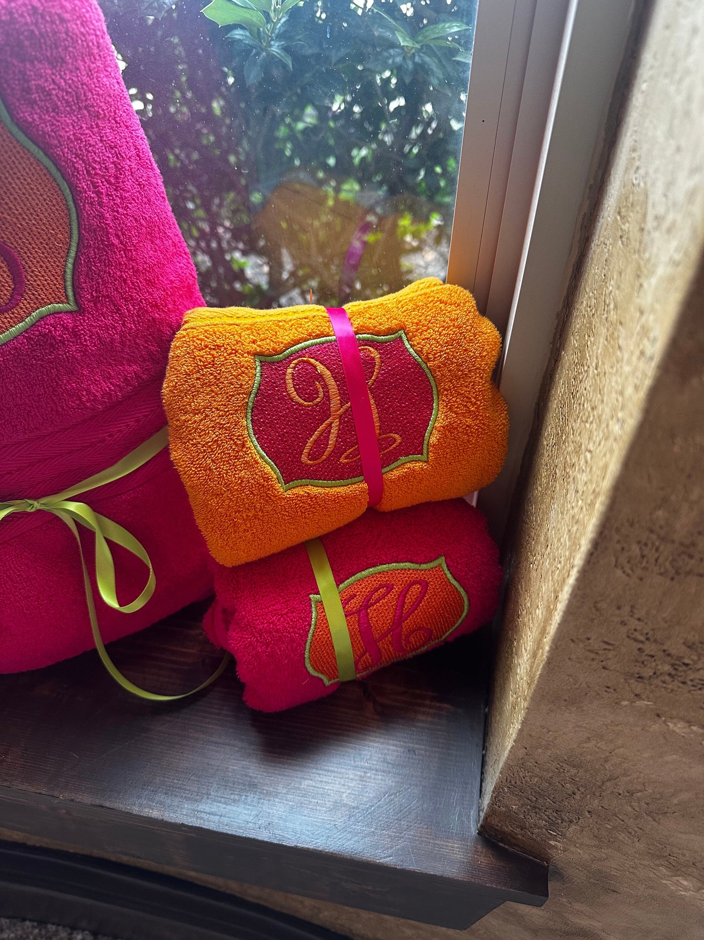 Embroidered Orange and Pink Bath Towel Set