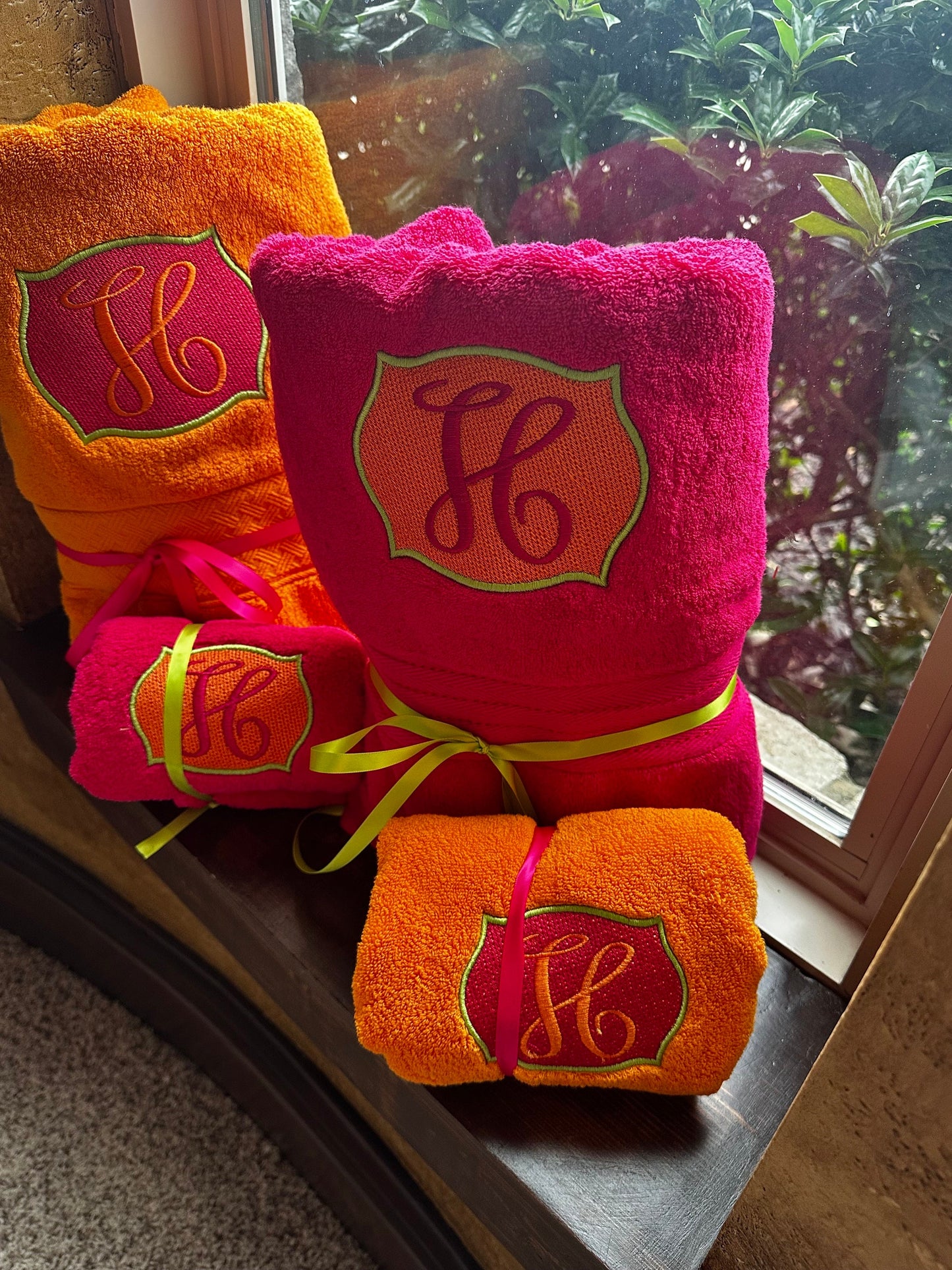 Embroidered Orange and Pink Bath Towel Set