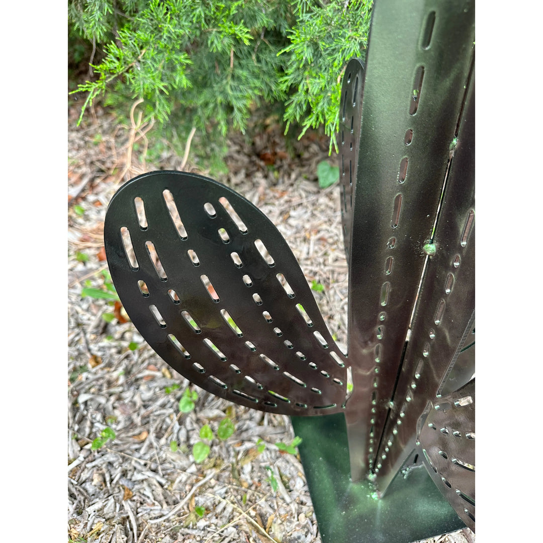 Cactus Metal Outdoor Decor Yard Art   