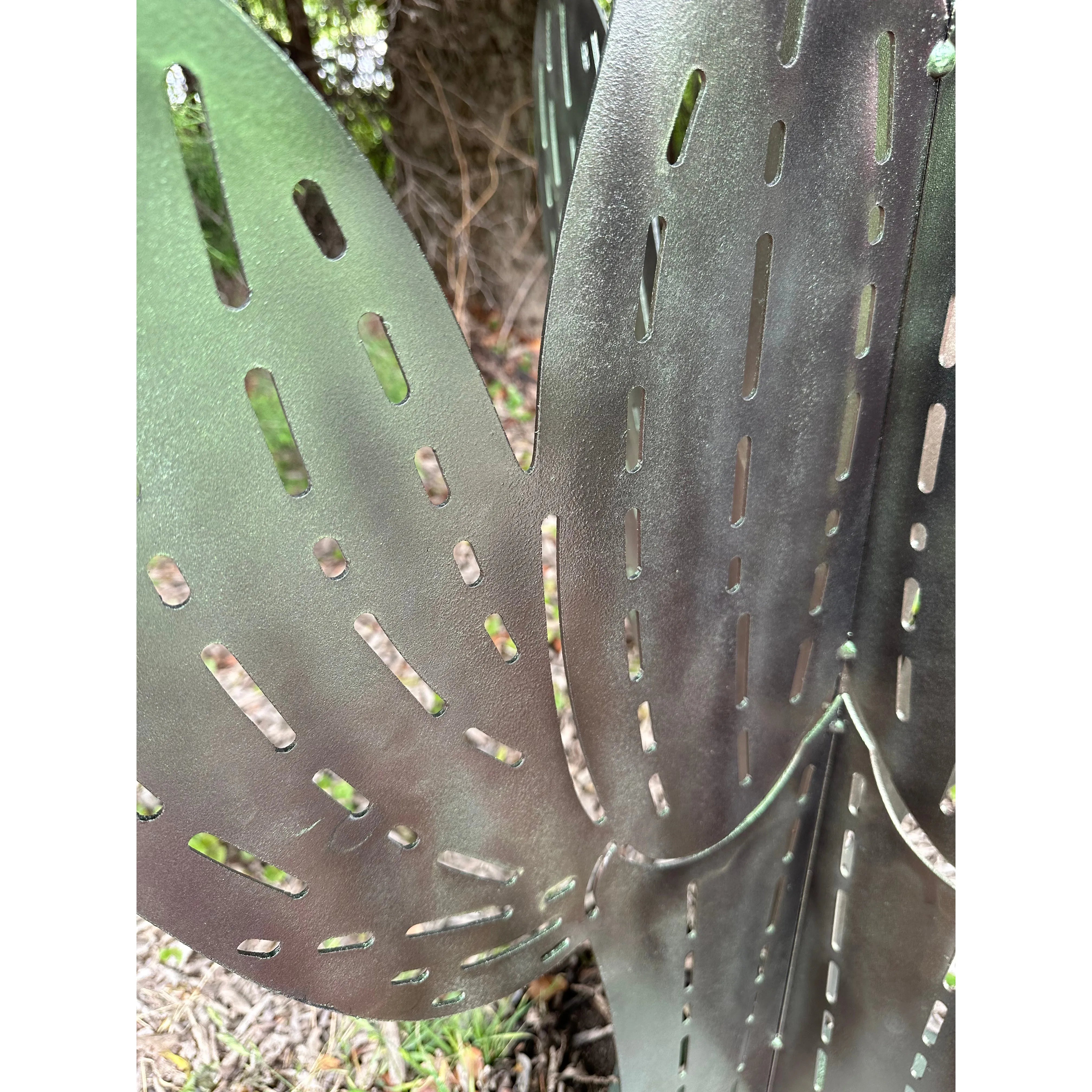 Cactus Metal Outdoor Decor Yard Art   