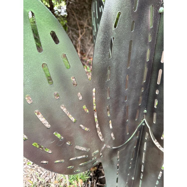 Cactus Metal Outdoor Decor Yard Art   