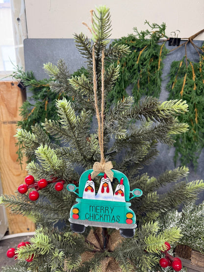Merry Chickmas Ornament - Nifty Decor & More