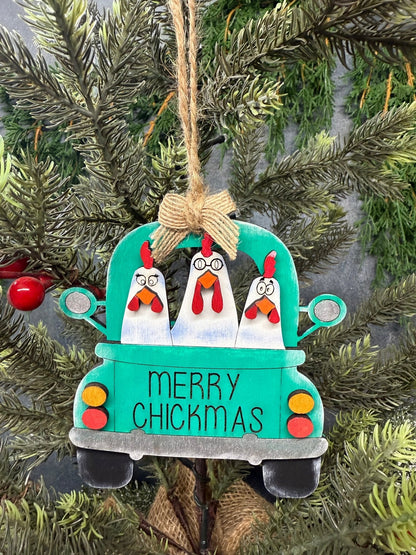 Merry Chickmas Ornament - Nifty Decor & More