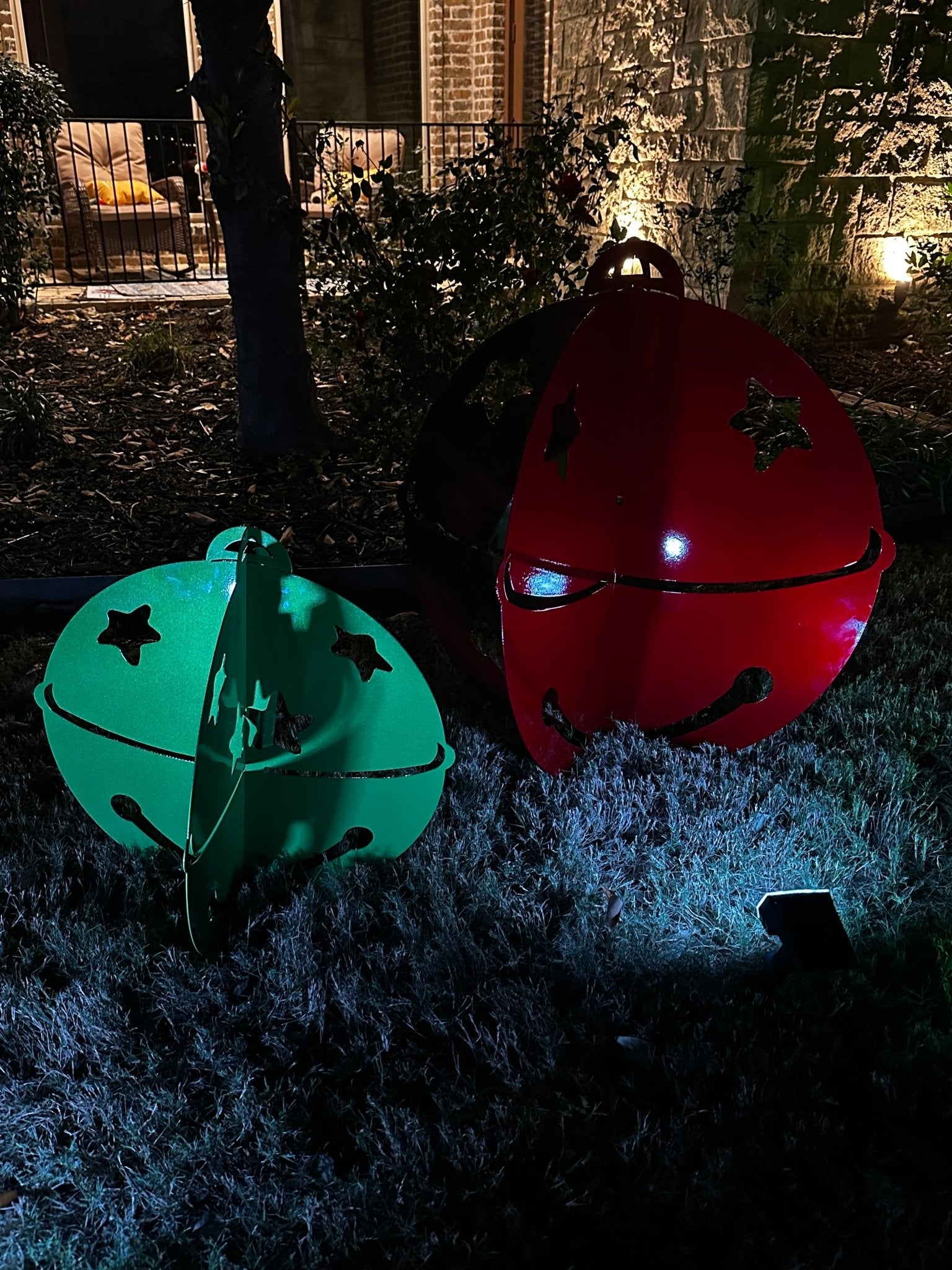 Metal Jingle Bell Outdoor Decor outdoor decorations