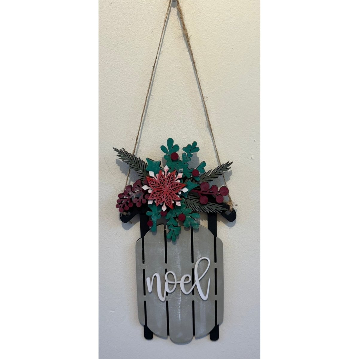 Mistletoe & Holly Sled - Nifty Decor & More