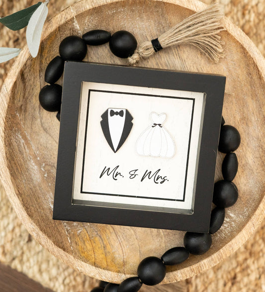 Mr. & Mrs. You & Me Reversible Sign, Handmade Rustic Wooden Decor for Weddings and Anniversaries, Romantic Couple Gift Decor