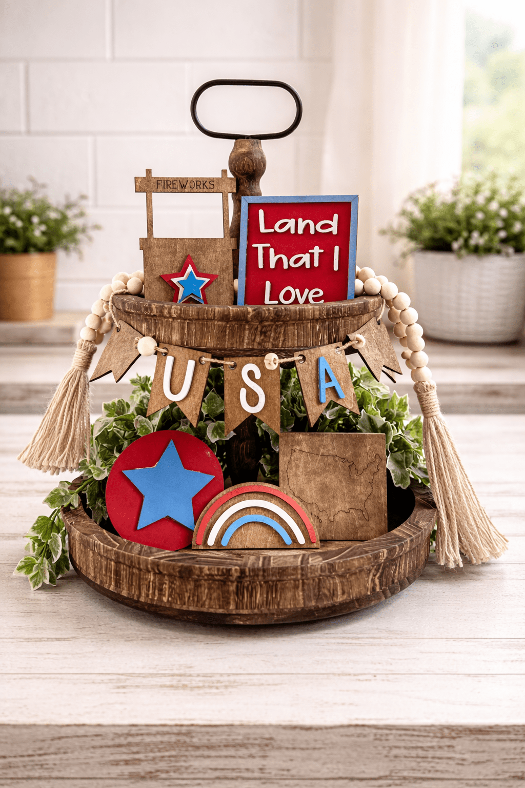 Patriotic 4th of July Farmhouse Decor Set - Nifty Decor & More