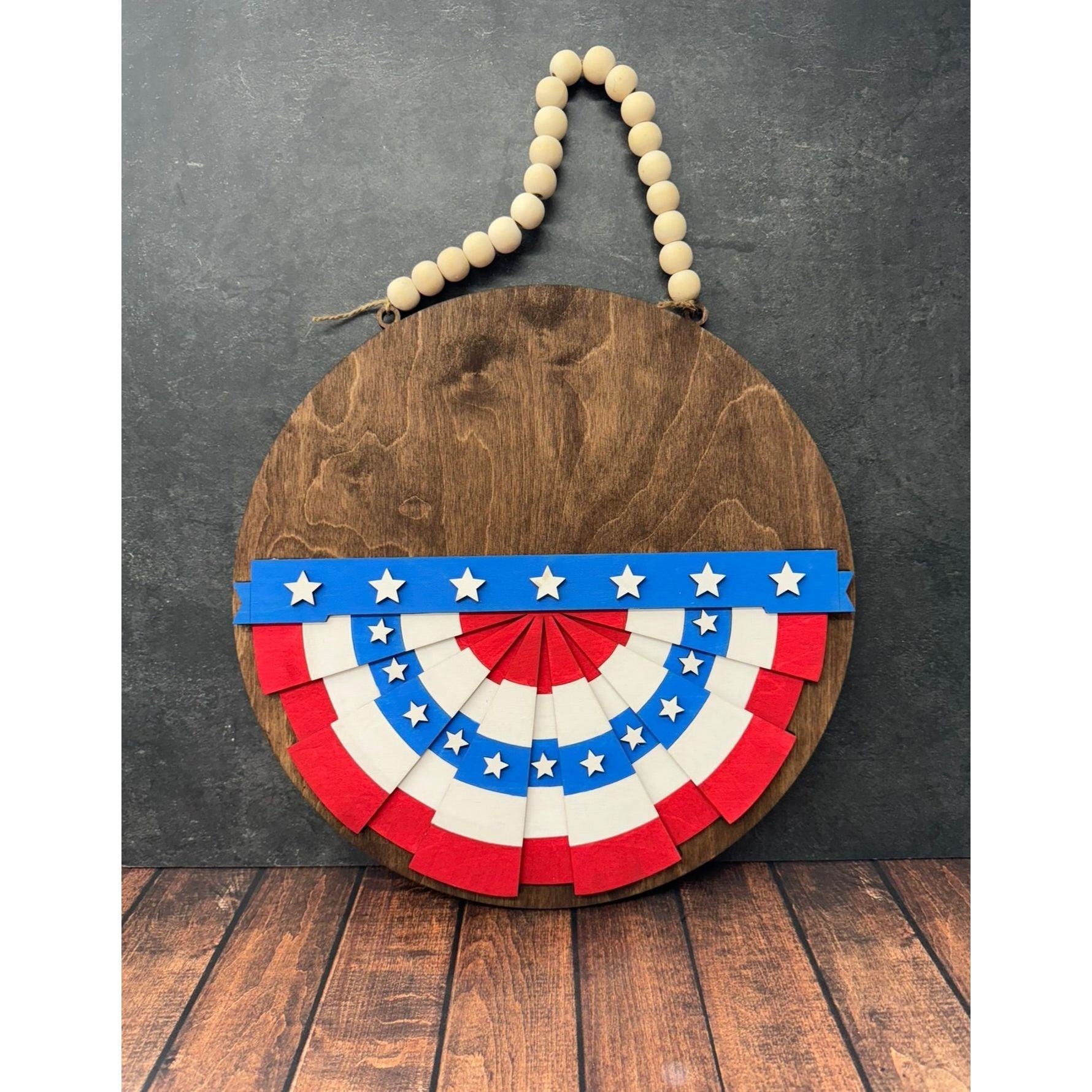Patriotic Interchangeable Hanger Round Wood Welcome Sign for 4th of July and Summer - Nifty Decor & More