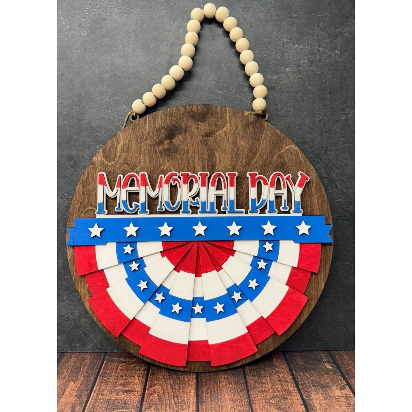 Patriotic Interchangeable Hanger Round Wood Welcome Sign for 4th of July and Summer - Nifty Decor & More