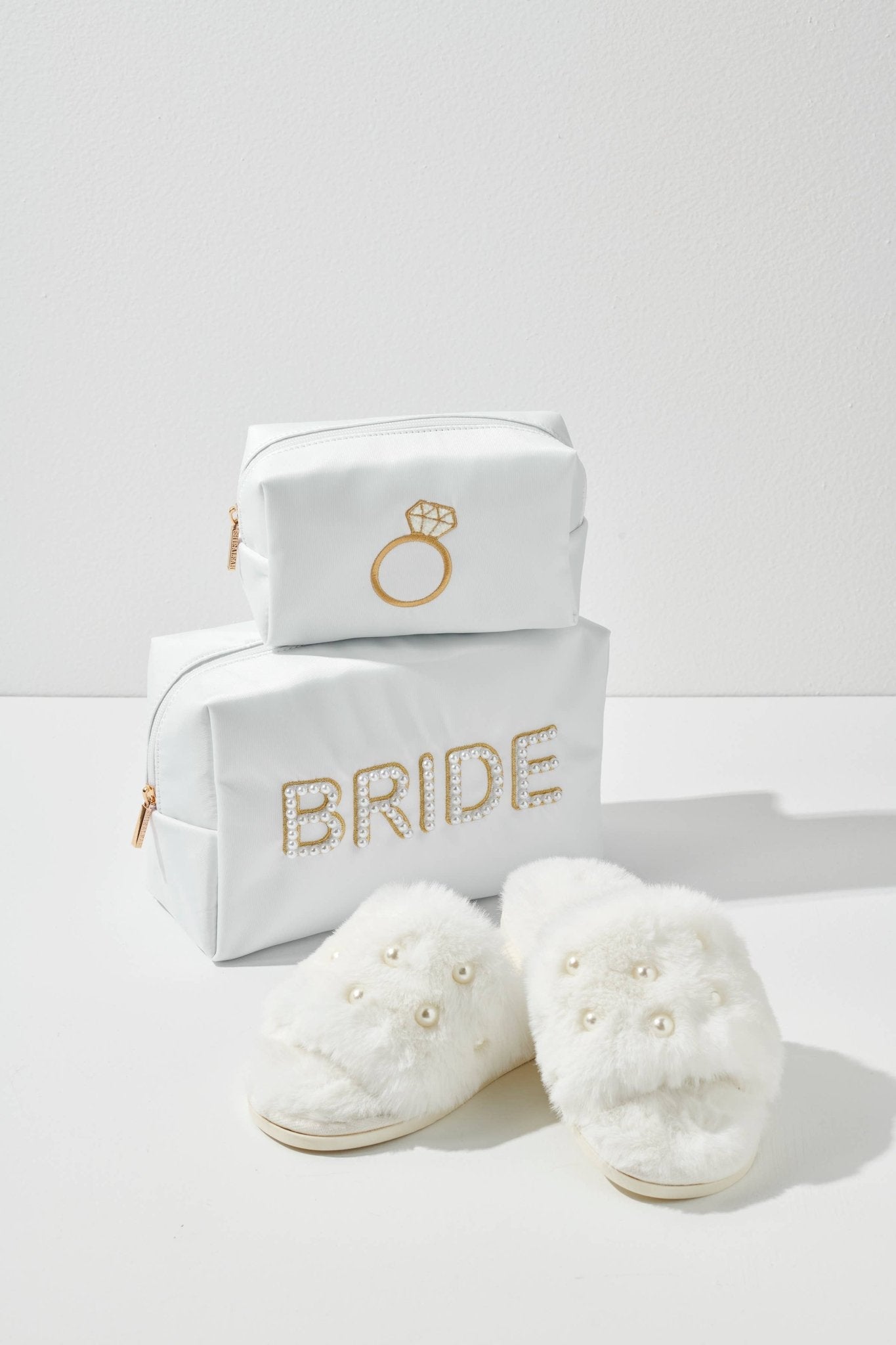 Pearl Bride Large Zip Pouch, Elegant Wedding Accessory for Bridal Essentials, Perfect Bride Gift - Nifty Decor & More