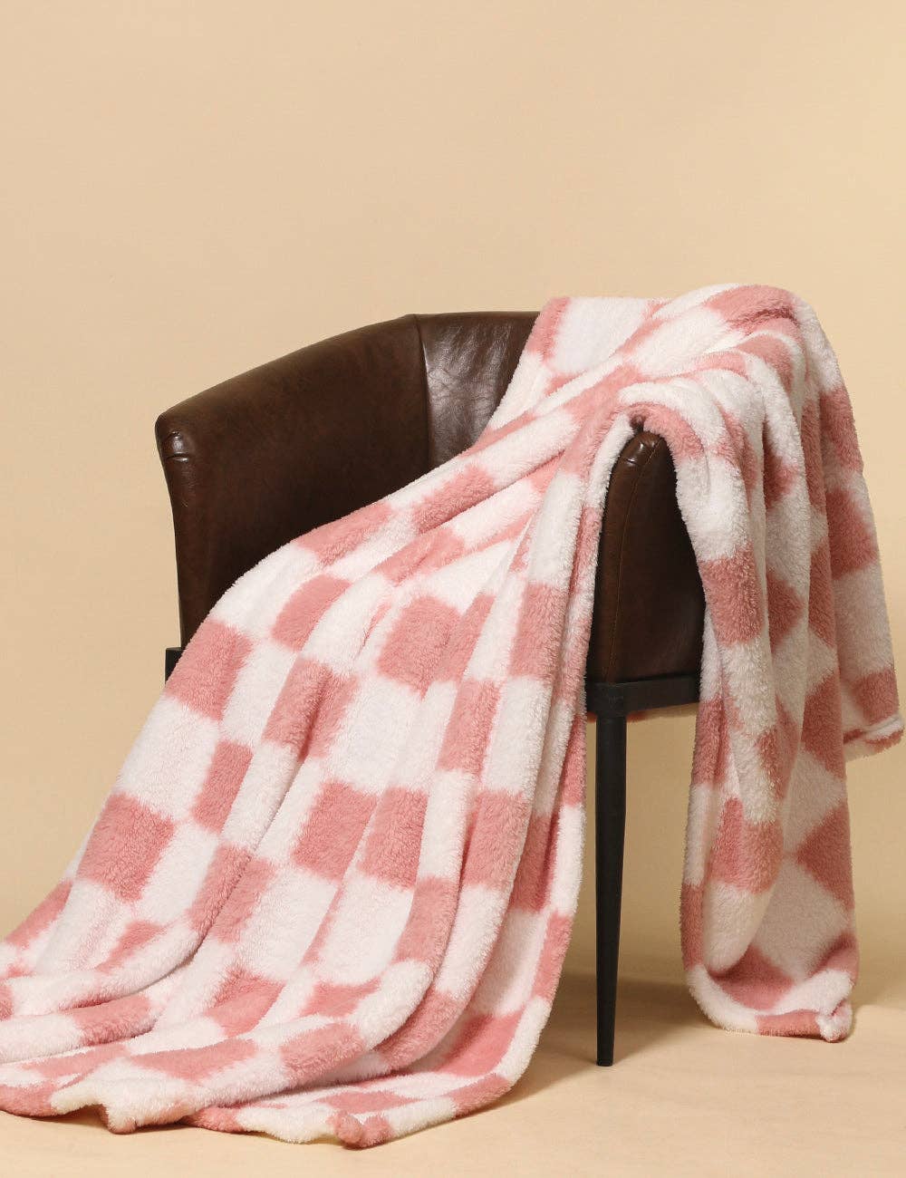 Personalized Checkered Fleece Blanket, Pink or Blue - Nifty Decor & More