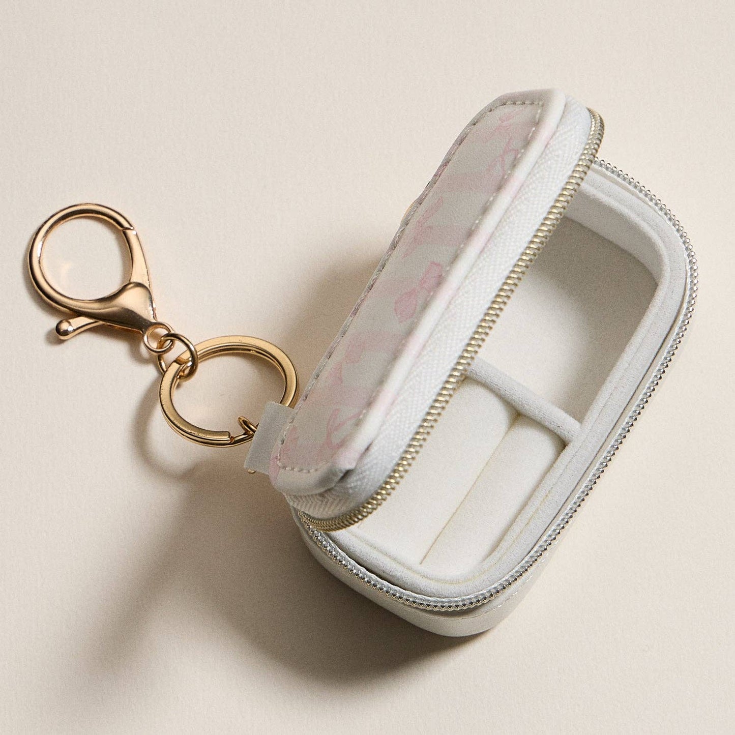 Pink Bow Mini Jewelry Travel Case with Keychain - Nifty Decor & More